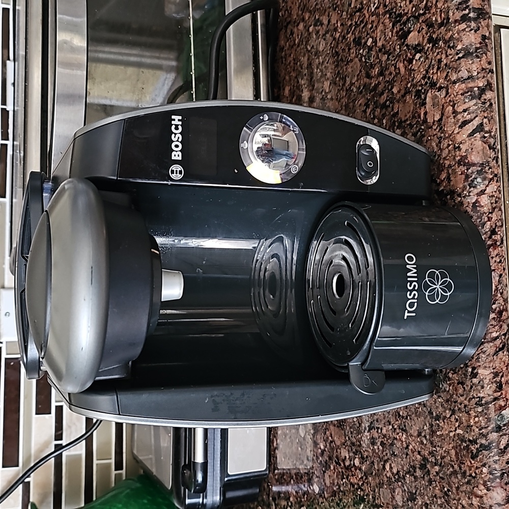 Bosch Tassimo TAS6515UC/03 Coffee Maker